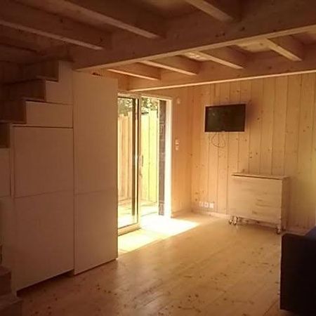 شقة Studio Dans Les Pins لاكانو المظهر الخارجي الصورة